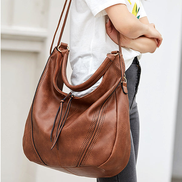 Tassel Hollow Out Large Shoulder Leisure Bag